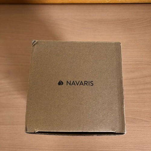Navaris Water Bottle XXL 2.2L like new, stainless steel