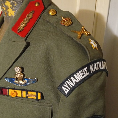 N8 Brigadier Uniform 1970, collectible