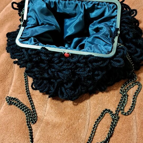 Handmade crossbody bag like new, black