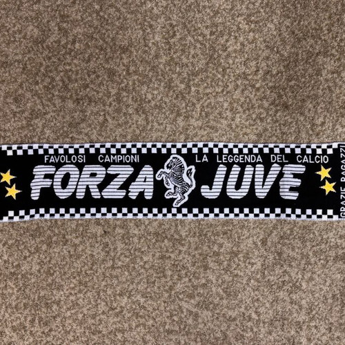 90’s Juventus Scarf