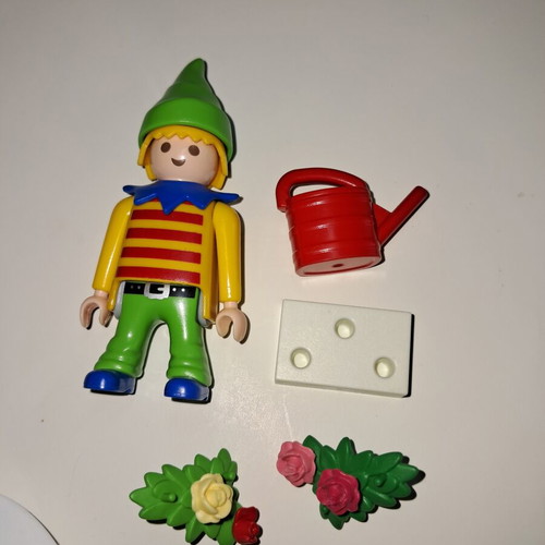 Playmobil garden gnome