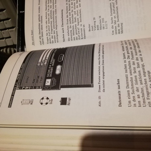 Amiga 500 Power-Pack book like new, in German