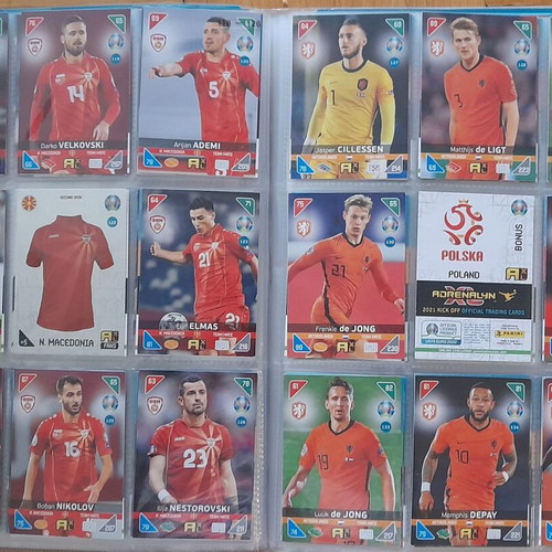 Euro 2020 Kick Off Adrenalyn XL album with 346/405 cards like new