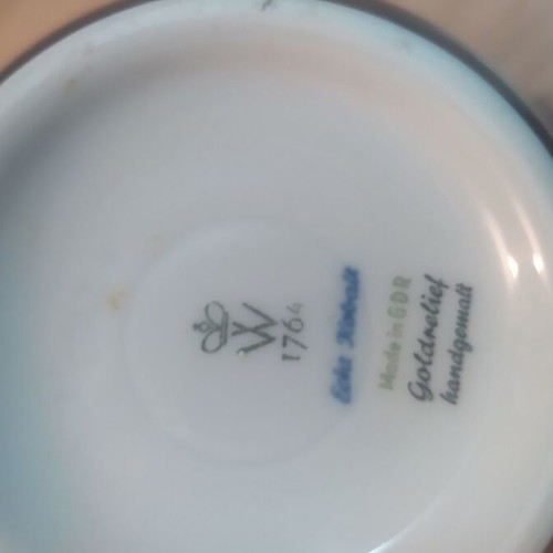 Porcelain teapot like new, imported