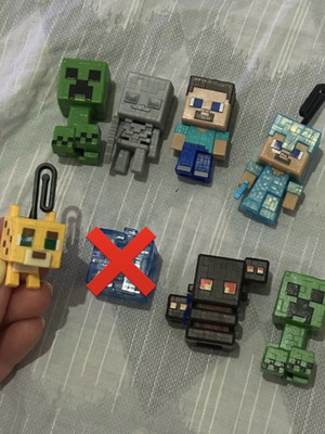 Minecraft Kinder Joy figures, set of 7