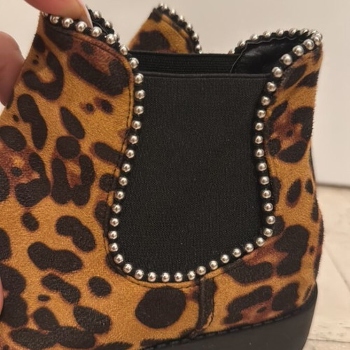 Ankle boots new, suede, lightweight with side elastic, size 38
