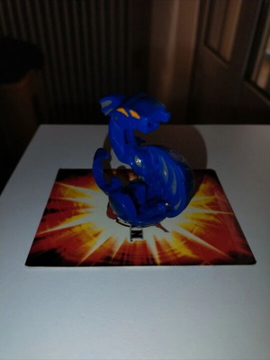 Bakugan Aquos Abes Omega figure like new, authentic