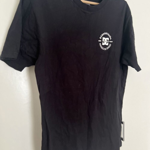 DC T-shirt like new, black, sizes M and L
