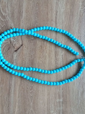 Necklaces used, set of 2 with wear