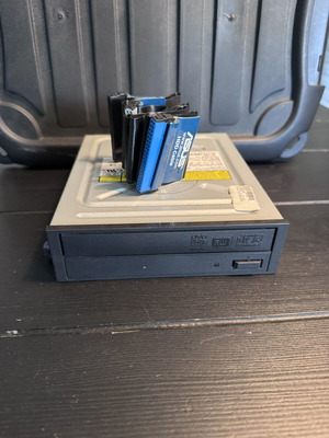Sony NEC Optiarc AD-7200 DVD±RW DL with SATA cable used