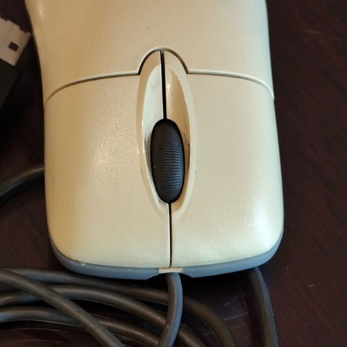 Microsoft IntelliMouse Optical 1.1 (MOD 1.1a) vintage collectible mouse