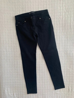 Zara black stretch pants size M