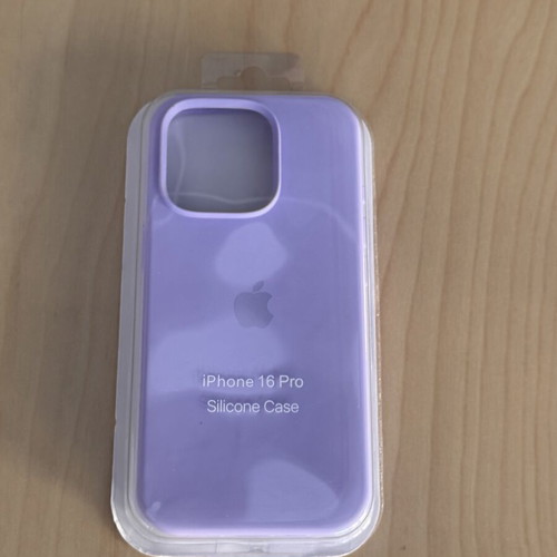 Apple iPhone 16 Pro silicone case