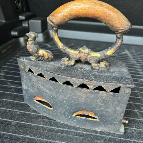 Charcoal iron antique for decoration, like new