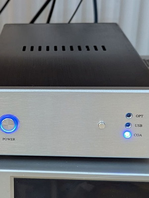 High-End DAC Cirrus Logic CS8416 + CS4397 like new, 24bit/192kHz