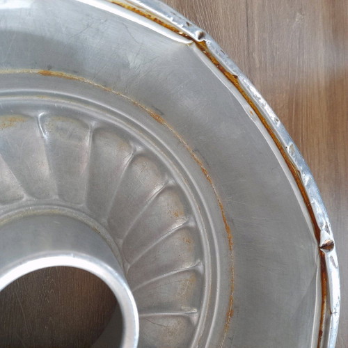 Vintage cake pan used, 25cm diameter, Greek made