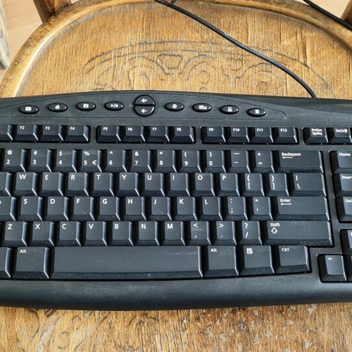 Microsoft Wired 500 keyboard like new