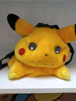 Τσάντα πλάτης Pickachu μεταχειρισμένη, πολύχρωμη