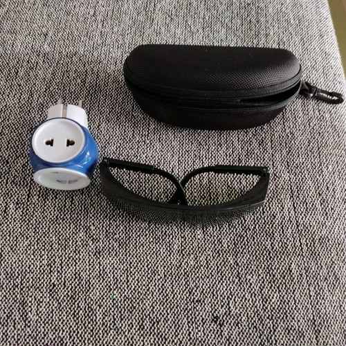 Laser machine used, powerful with protective glasses and adapter