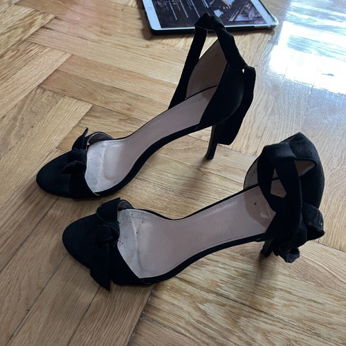 WS velvet sandals size 41, like new, black