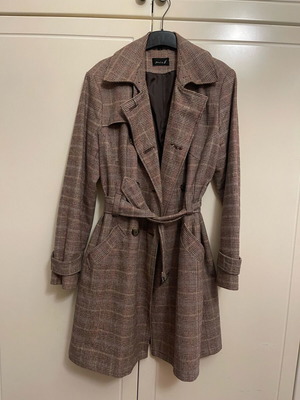 Women's Capartina Size S Used