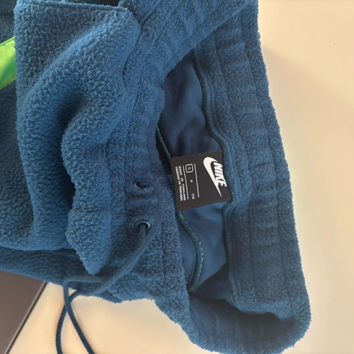 Nike fleece jogger like new, blue and green