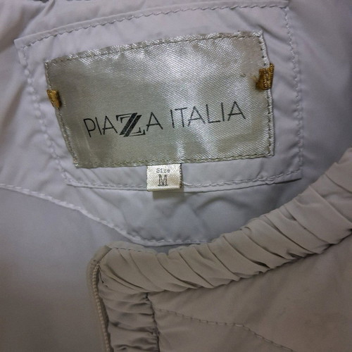 Women's quilted jacket Piazza Italia size M like new, silver