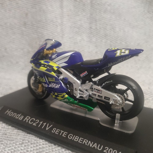 Honda RC211V 1:24 metal miniature new in box