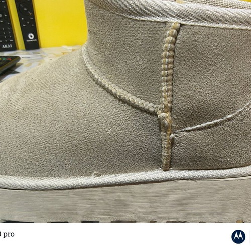 Boots with fur lining like new, beige, size 39