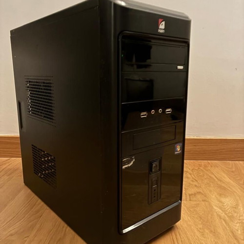 ATX computer case used, no visible marks