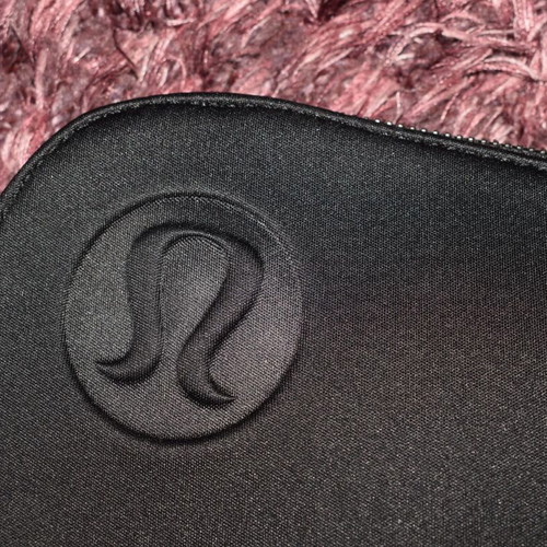 Lululemon bag wallet black used neoprene with zipper and carabiner