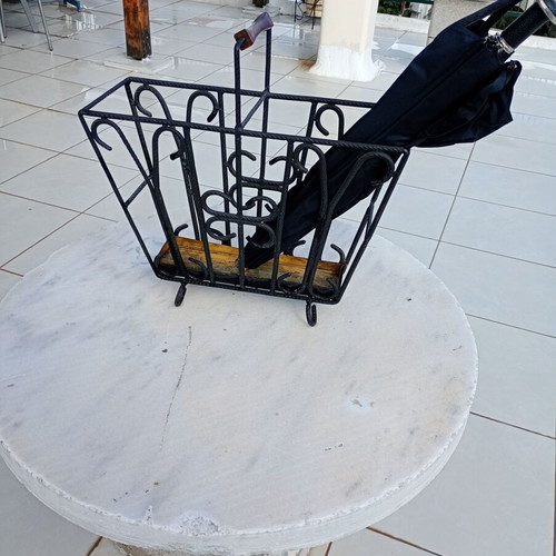 Umbrella stand used, made of solid iron