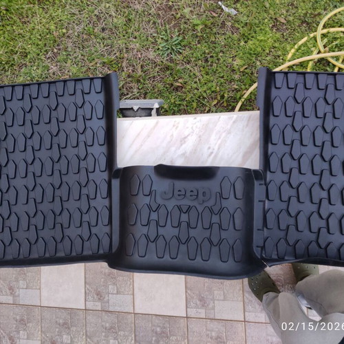 Jeep All-Weather Floor Mats for Jeep Compass 2017-2026 like new