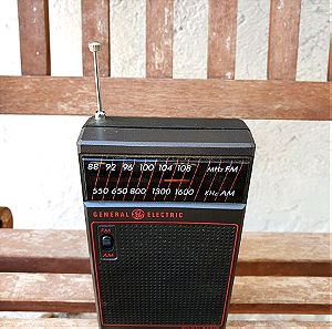 Vintage GENERAL ELECTRIC FM/AM Radio Ραδιόφωνο