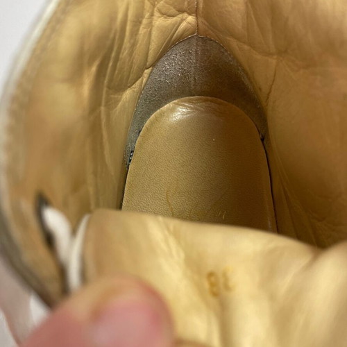 Christian Louboutin δερμάτινα αθλητικά παπούτσια μεταχειρισμένα, μέγεθος 38, λευκά