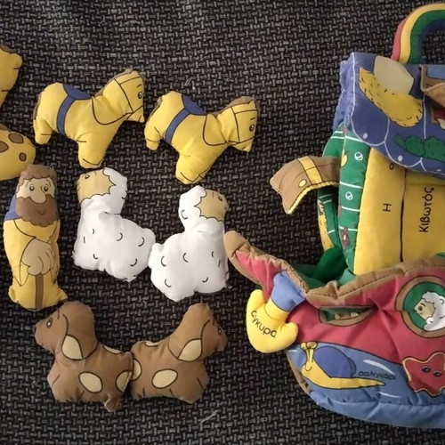 Noah's Ark fabric storybook like new