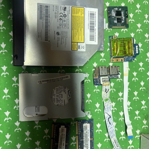 Acer Aspire 5741 spare parts bundle with i3-350M, 4GB RAM, 320GB HDD