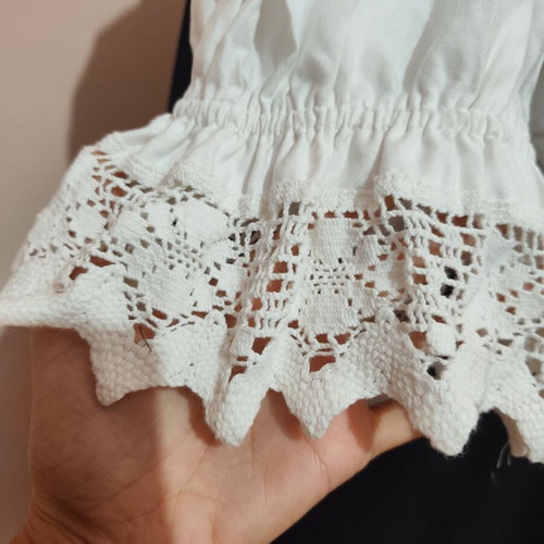Chiemseer Dirndl & Tracht crop vintage top with lace