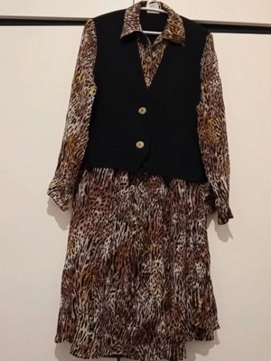 Vintage Signe Incognito leopard muslin set with integrated vest, size XL like new