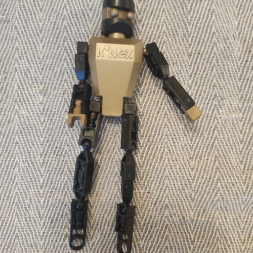 Robot Men figures used, gold and silver by K'NEX