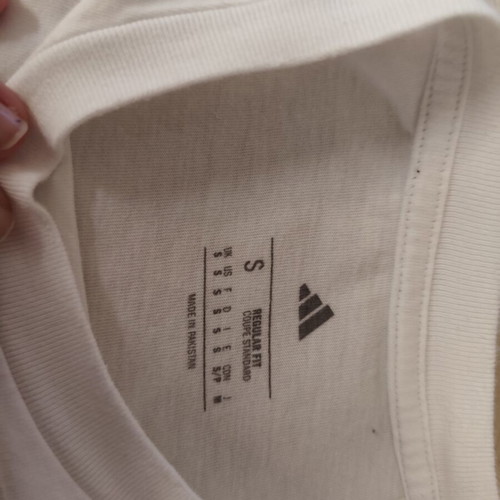 Addidas shirt size S like new, white