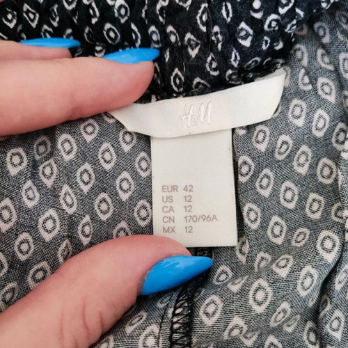 Dress No.42 black with white pattern like new