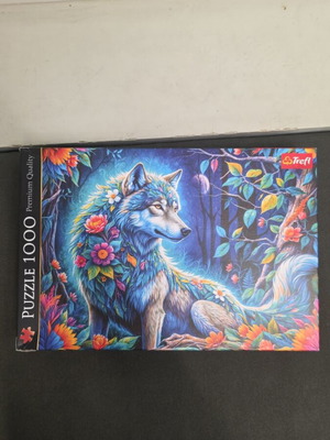 Trefl Puzzle 1000 pieces Magic Wolf Nature