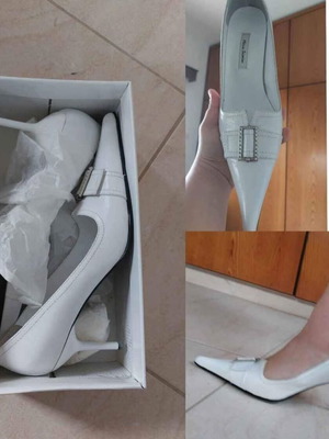 White pointy shoes used, size 40