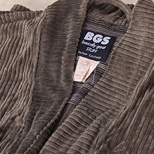 Unisex robe like new, corduroy velvet in cypress color