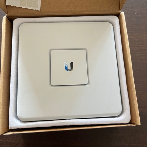 Ubiquity USG brand new unused in box