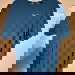  Nike Running Zonal Cooling κοντομάνικη μπλούζα Large Σε πολύ καλή κατάσταση. Τιμή 15 Ευρώ