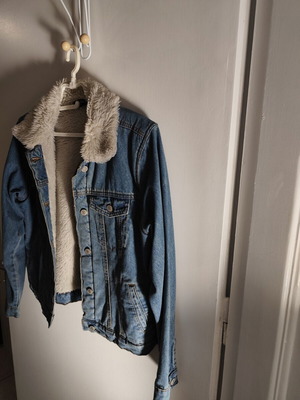 Denim jacket with sheep fur lining, like new, size M