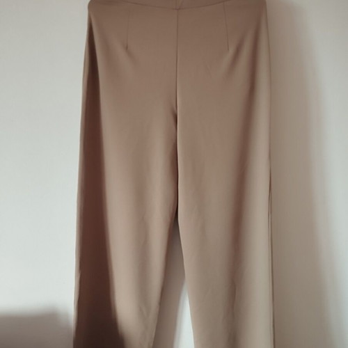 H&M beige pants new with tags, size S 36 8