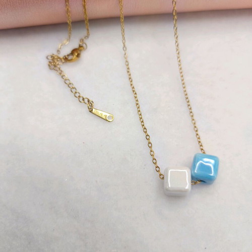 Stainless steel gold plated necklace with ceramic beads, new